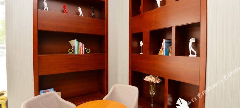 七喜城市酒店(咸宁岔路口店)图片