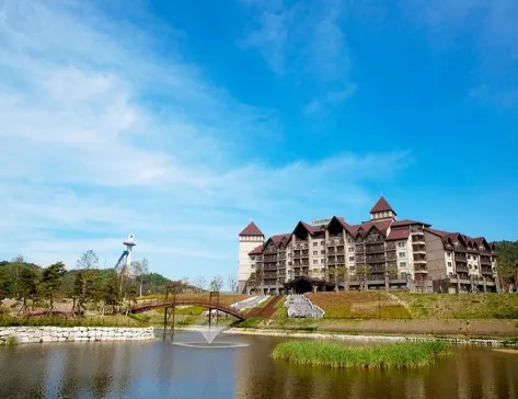 【3鑽】平昌+首爾5天玩樂之旅 ※2晚Alpensia Resort PyeongChang+OCEAN700溫泉水上樂園+LugeLand斜坡滑車、發旺山纜車*Skywalk、江村Rail Bike 【3鑽】平昌+首爾5天玩樂之旅 ※2晚Alpensia Resort PyeongChang+OCEAN700溫泉水上樂園+LugeLand斜坡滑車、發旺山纜車*Skywalk、江村Rail Bike