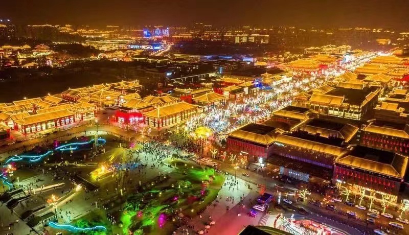 【4鑽】【香港航空直飛西安】古都西安 歷史遊蹤5天純玩直航團  秦始皇兵馬俑、秦始皇陵銅車馬博物館、袁家村、XR體驗《秦潮覺醒》、西安城牆、大唐不夜城、含光門遺址博物館、小雁塔、永興坊非遺美食街