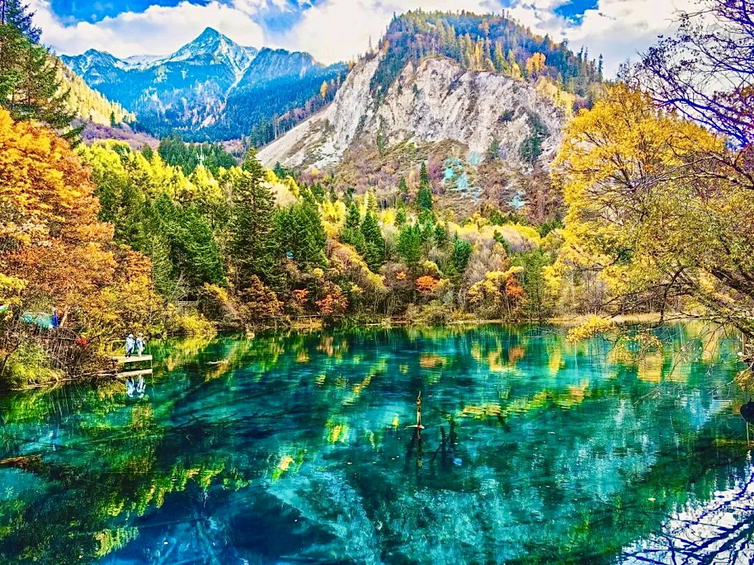 九寨溝五花海秋景