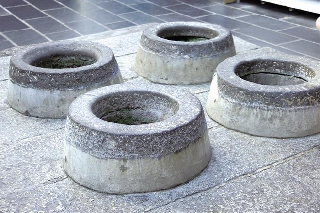 四眼井