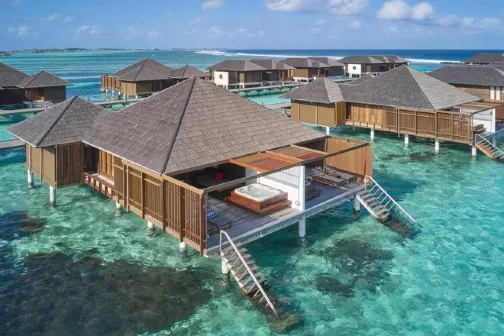 【4鑽】吉隆坡 + 馬爾代夫《入住3晚Water Villa 水中高腳屋》Villa Nautica Paradise Island Resort天堂島度假村7天度假之旅 【4鑽】吉隆坡 + 馬爾代夫《入住3晚Water Villa 水中高腳屋》Villa Nautica Paradise Island Resort天堂島度假村7天度假之旅