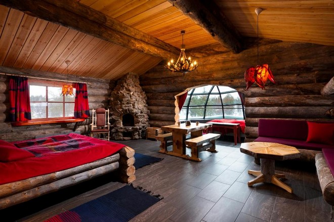 Kakslauttanen Arctic Resort