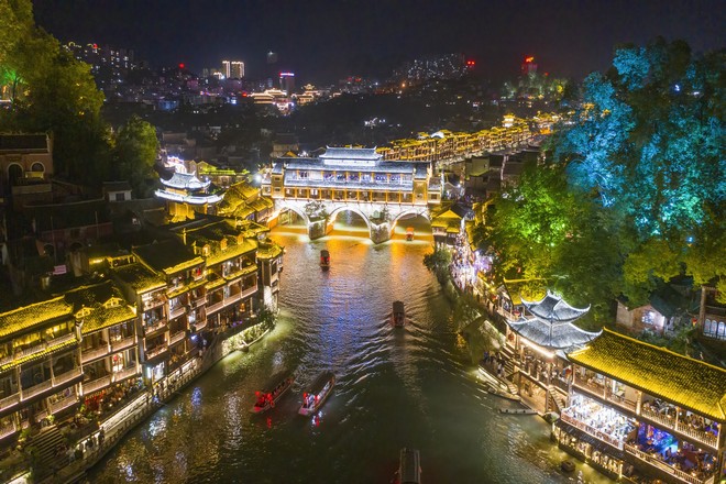 鳳凰古城夜景