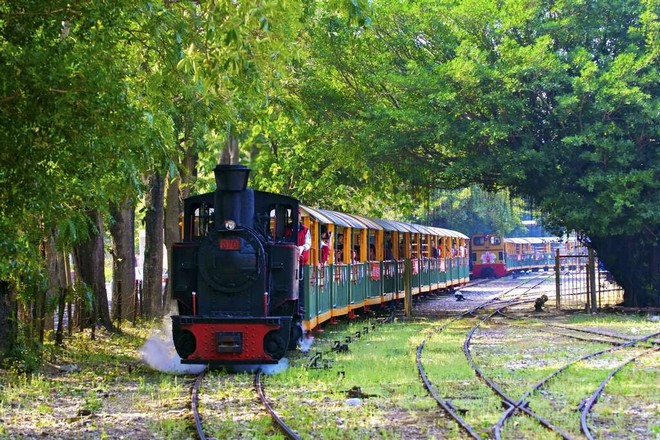 烏樹林車站