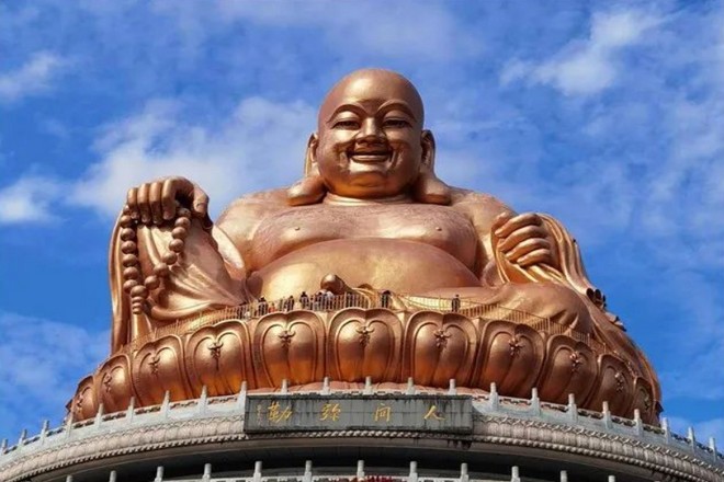 彌勒大佛