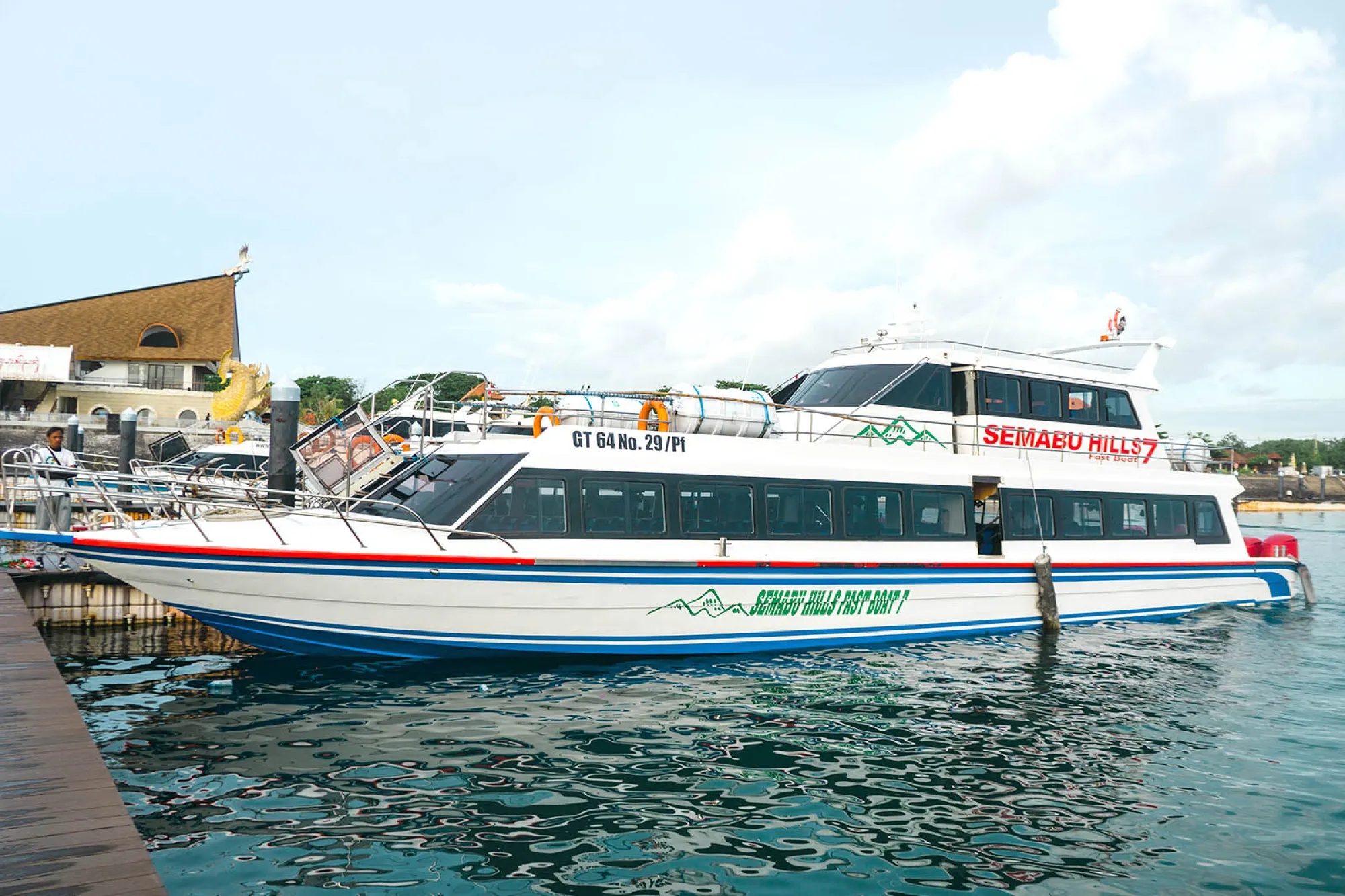 Semabu Hills Fast Boat Ticket (Between Sanur and Nusa Penida)