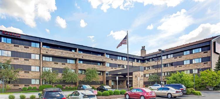 奥兰多机场北拉昆塔温德姆套房酒店(La Quinta Inn & Suites by Wyndham Orlando Airport North)图片