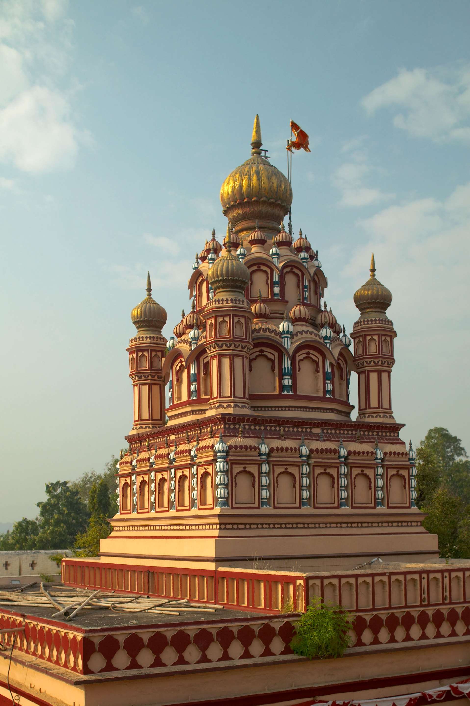 Sheraton Grand Pune Bund Garden Hotel Over view