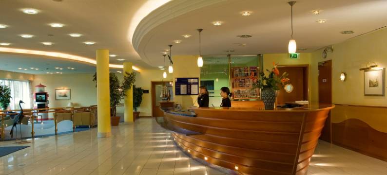 施特拉尔松汉多姆温德姆酒店(Wyndham Stralsund HanseDom)图片