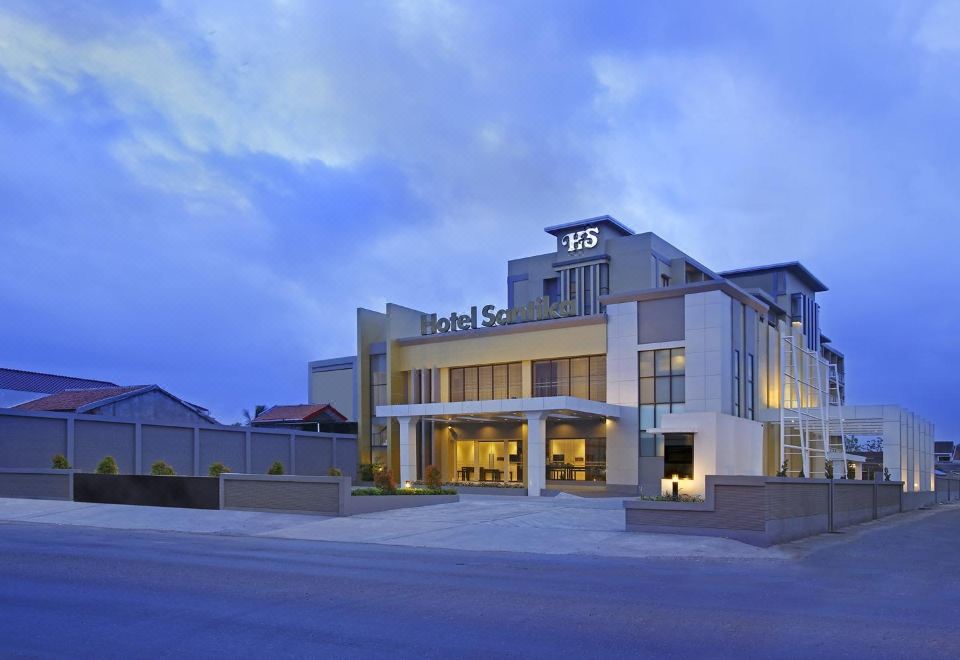 Hotel Surya Yudha Purwokerto Hotel Overview