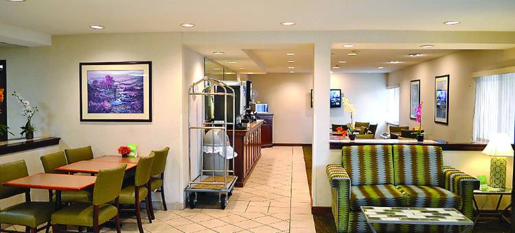 基诺沙普莱曾特普雷里温德姆戴斯酒店(Days Inn by Wyndham Pleasant Prairie Kenosha)图片