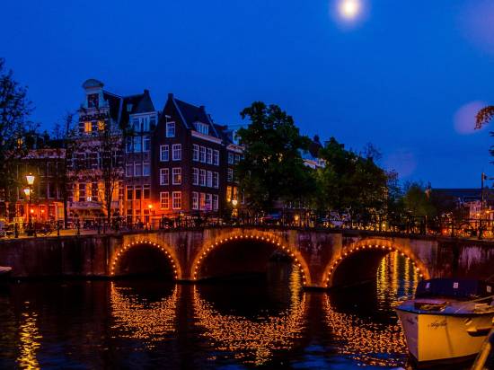 託倫罕布什爾酒店