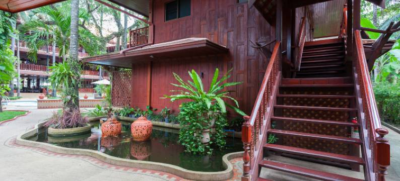 普吉岛芭东皇家帕瓦迪酒店(Royal Phawadee Village Patong)图片