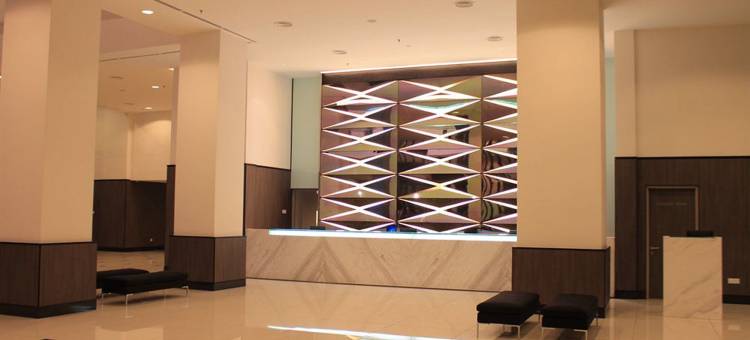 阿洛拉大酒店(Grand Alora Hotel)图片