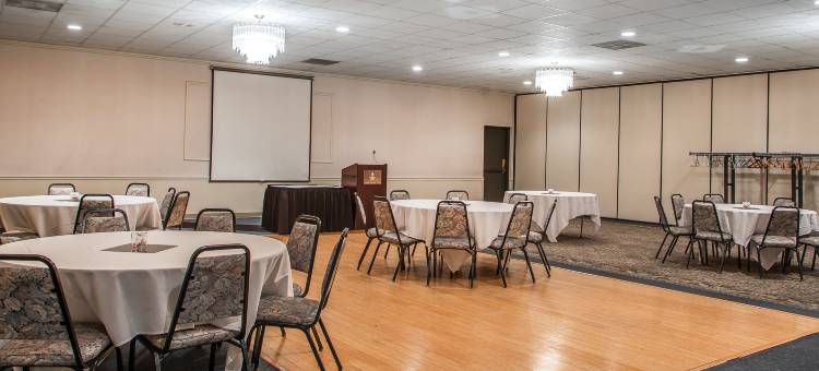 Ramada by Wyndham Cedar Rapids图片