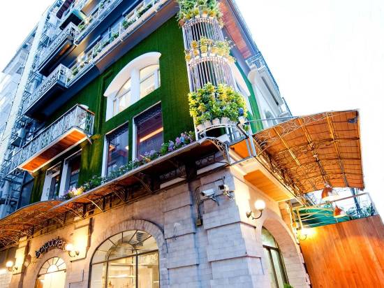 曼谷盒子揹包客旅舍