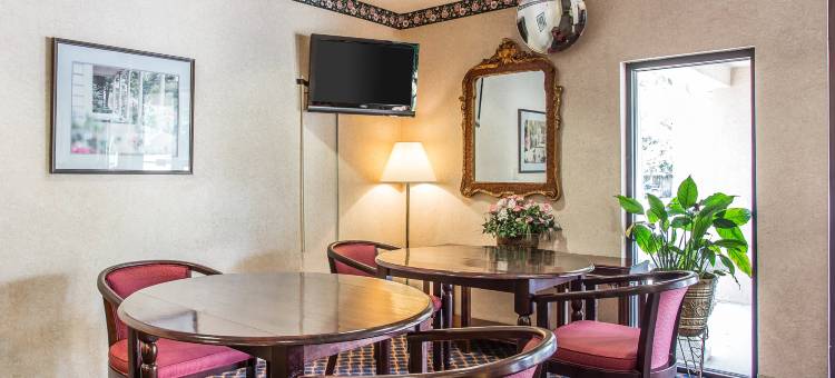 圣史蒂芬伊克诺旅馆(Econo Lodge)图片