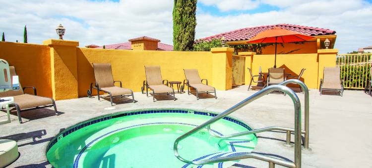 帕索罗布尔斯拉昆塔温德姆套房酒店(La Quinta Inn & Suites by Wyndham Paso Robles)图片