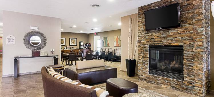 法戈- I-94 医学中心主流套房(MainStay Suites Fargo - I-94 Medical Center)图片