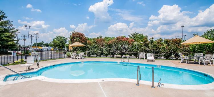 波托马克米尔斯附近凯艺酒店(Quality Inn Near Potomac Mills)图片