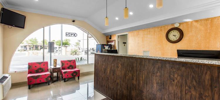 埃尔森特罗美洲最佳价值套房酒店(Americas Best Value Inn and Suites El Centro)图片