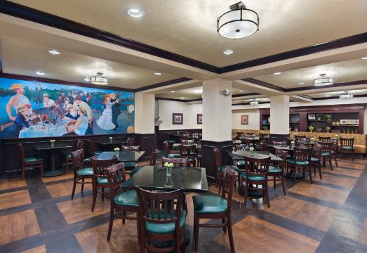 Oxford Suites Spokane Downtown Hotel Overview