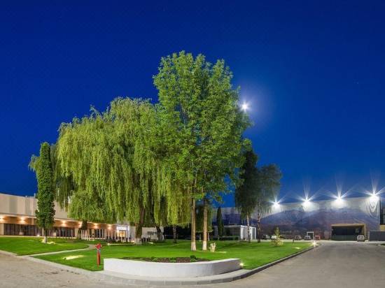 Book Hotel Lux Divina In Brasov Hotels Com