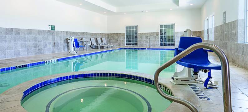 布伦纳姆呗盟酒店(Baymont by Wyndham Brenham)图片