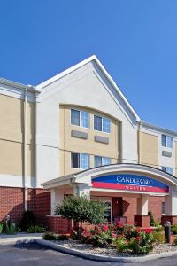 casino queen marquette buffet hours