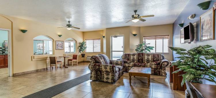 萨利娜国家森林区品质套房酒店(Quality Inn & Suites Salina National Forest Area)图片