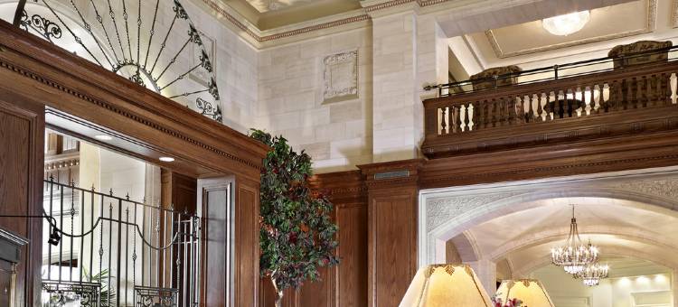 费尔蒙麦克唐纳酒店(Fairmont Hotel Macdonald)图片