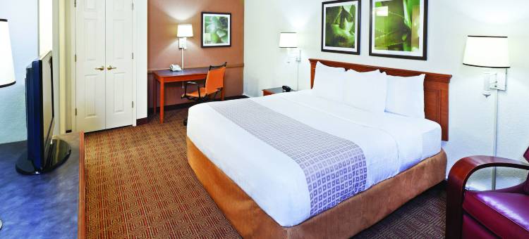 塔斯卡卢萨拉昆塔套房酒店(Travelodge by Wyndham Tuscaloosa)图片