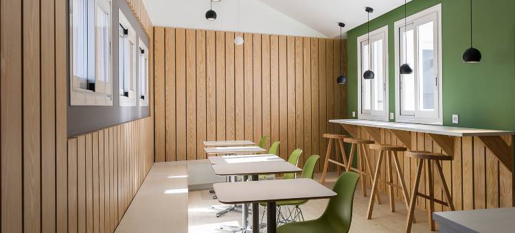 马德里市中心富恩卡拉尔52号民宿酒店(B&B Hotel Madrid Centro Fuencarral 52)图片