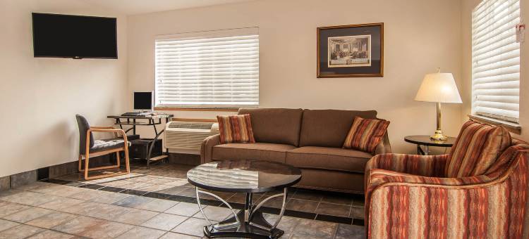 科瓦利斯生态郊外小屋 - 近大学(Econo Lodge Corvallis Near University)图片