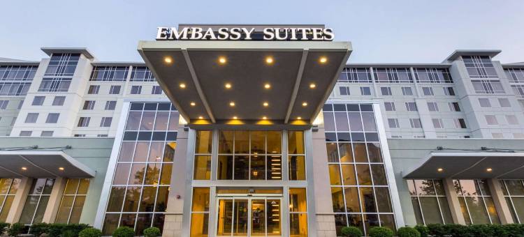 伊丽莎白纽瓦克机场希尔顿安泊酒店(Embassy Suites by Hilton Newark Airport)图片