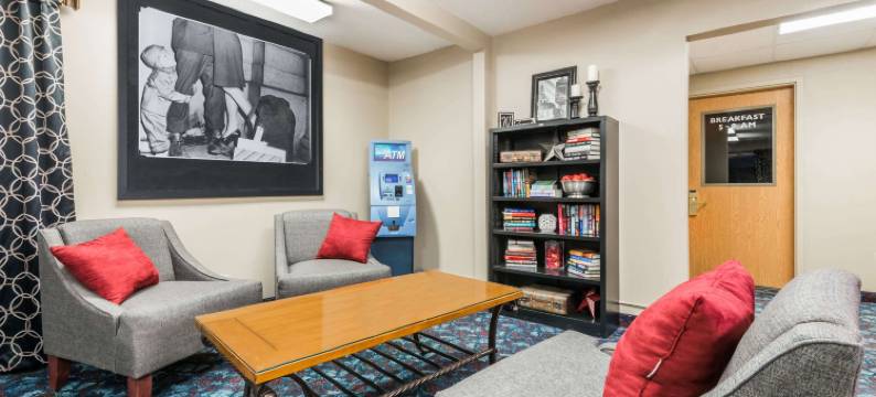 伯洛伊特速8酒店(Super 8 by Wyndham Beloit KS)图片