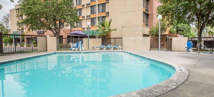 贝克斯菲尔德中心万枫套房酒店(Fairfield Inn & Suites Bakersfield Central)图片