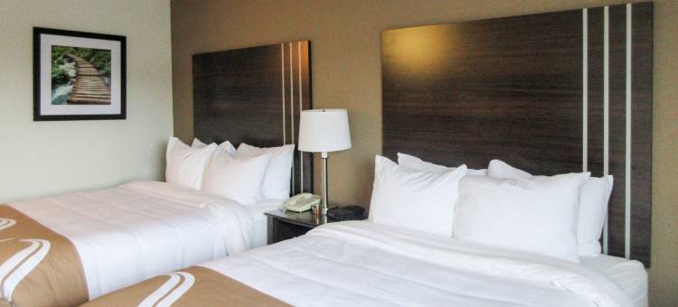 布鲁斯堡凯艺酒店(Quality Inn Bloomsburg)图片