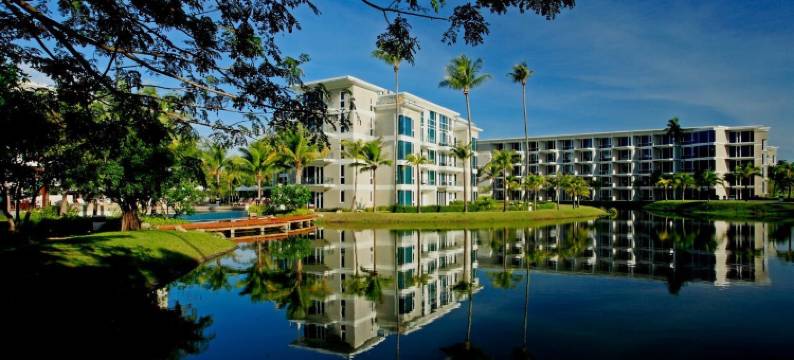 普吉岛迈考海滩跃浪渡假村(Splash Beach Resort Maikhao Phuket)图片