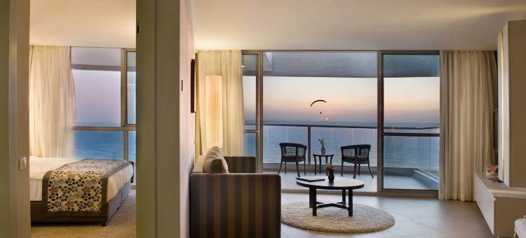涅坦亚温德姆华美达套房酒店(Ramada Hotel & Suites by Wyndham Netanya)图片