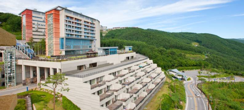 一号高公寓(High1 Condominium)图片