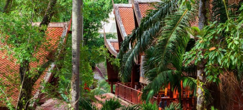 普吉岛芭东皇家帕瓦迪酒店(Royal Phawadee Village Patong)图片