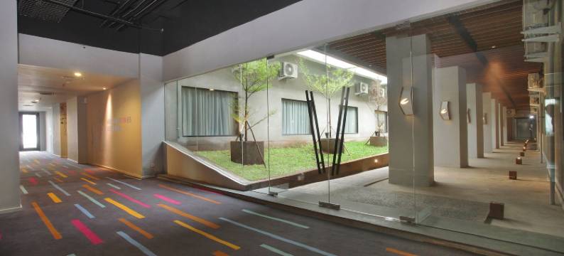 卡宾酒店(Cabin Hotel)图片