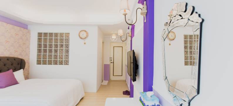 高雄迎曦醉月主题套房图片