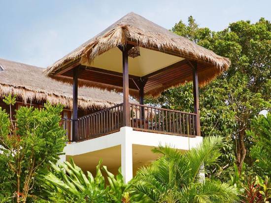 瓦利拉克温泉度假村