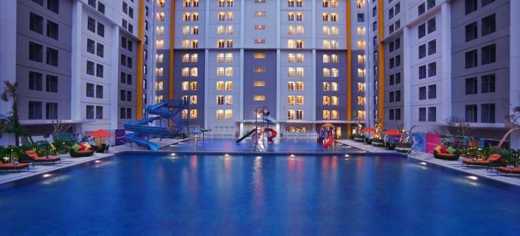 加丁塞尔蓬维佳酒店(Vega Hotel Gading Serpong)图片