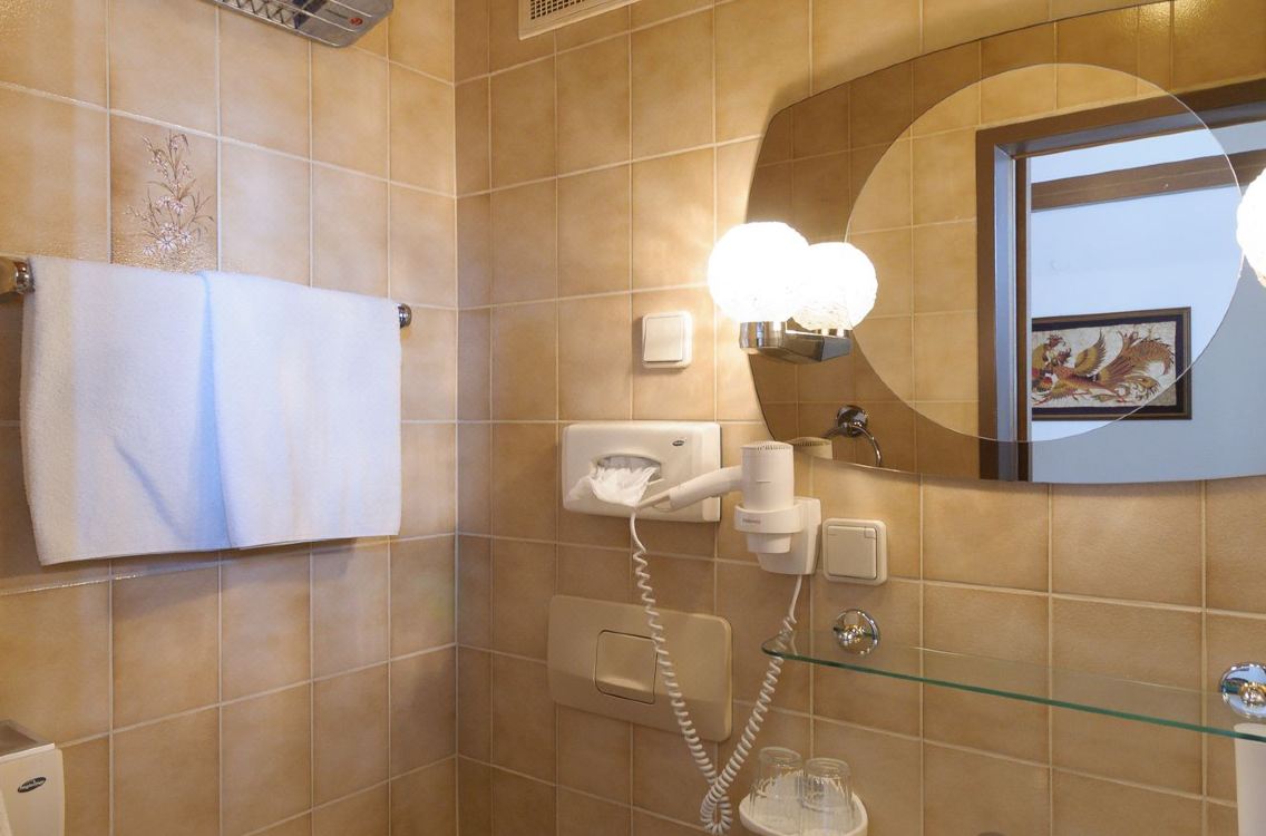 Hotel Tautermann Hotel Reviews And Room Rates - 