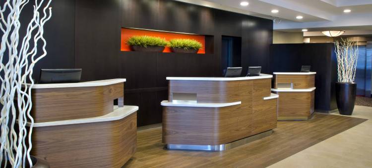 尼亚加拉瀑布万豪万怡酒店(Courtyard Niagara Falls)图片