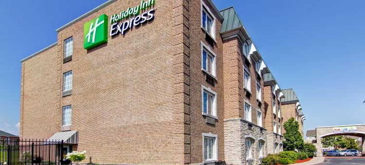 Holiday Inn Express 惠特奥沙瓦(Holiday Inn Express Whitby Oshawa)图片